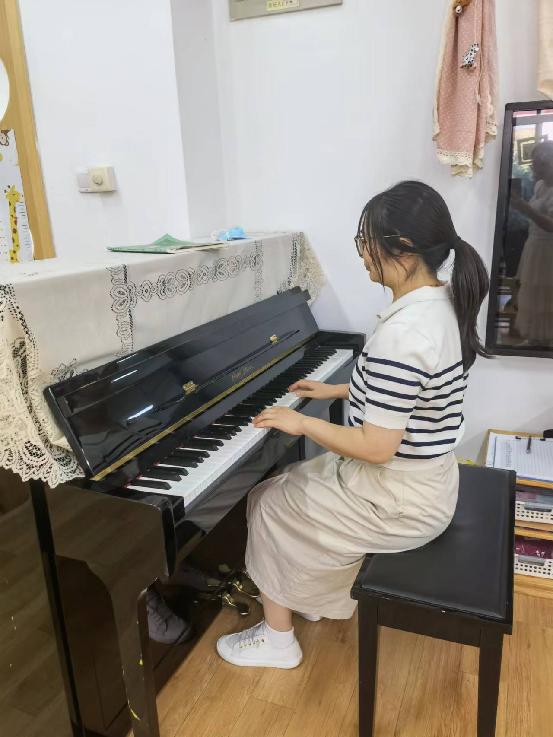 20220506祥和园区教师钢琴技能考核活动_html_m76a33716.jpg