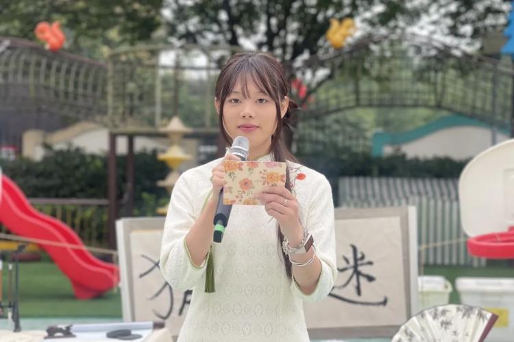 【生活燕幼·园区动态】下庙分园：“燕衔双节  庙趣横生”——双节同庆游园活动(1)_html_434fca29.jpg