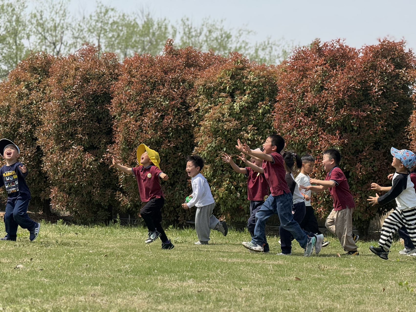 20250408【生活燕幼·园区动态】下庙分园：“相约春天里，不负好时光”——幼儿春日游学活动_html_m60a4acd.jpg