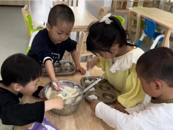 20230420【生活燕幼·园区动态】燕鸣苑分园：“雨生百谷，暮春将夏”——舌尖上的节气之谷雨_html_m365a47d9.jpg