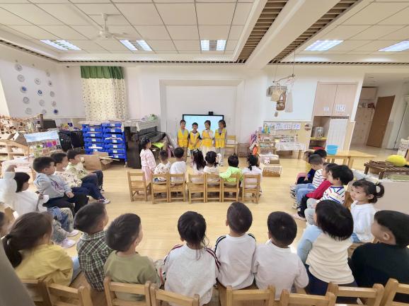 20251018【生活燕幼】“诞辰纪念行知先生 ，陶娃传承教育之光”——纪念陶行知诞辰134周年活动新闻稿_html_5bc5ceb6.jpg