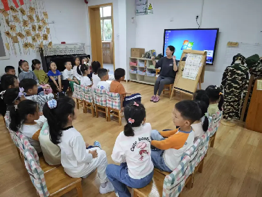 20251018【生活燕幼】“诞辰纪念行知先生 ,陶娃传承教育之光”——纪念陶行知诞辰134周年活动新闻稿_html_20a00b74.png