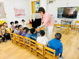 2041107燕幼中心园 立冬活动_html_37c32830.png