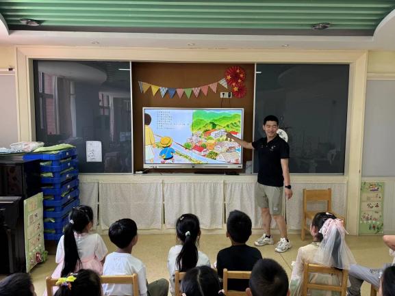 20240618大班家长进校园活动_html_62c29773.jpg