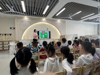 20250617 【生活燕幼·教研组动态】以研促教，以教启思——燕子矶幼儿园社会教研组系列活动_html_78621d76.jpg