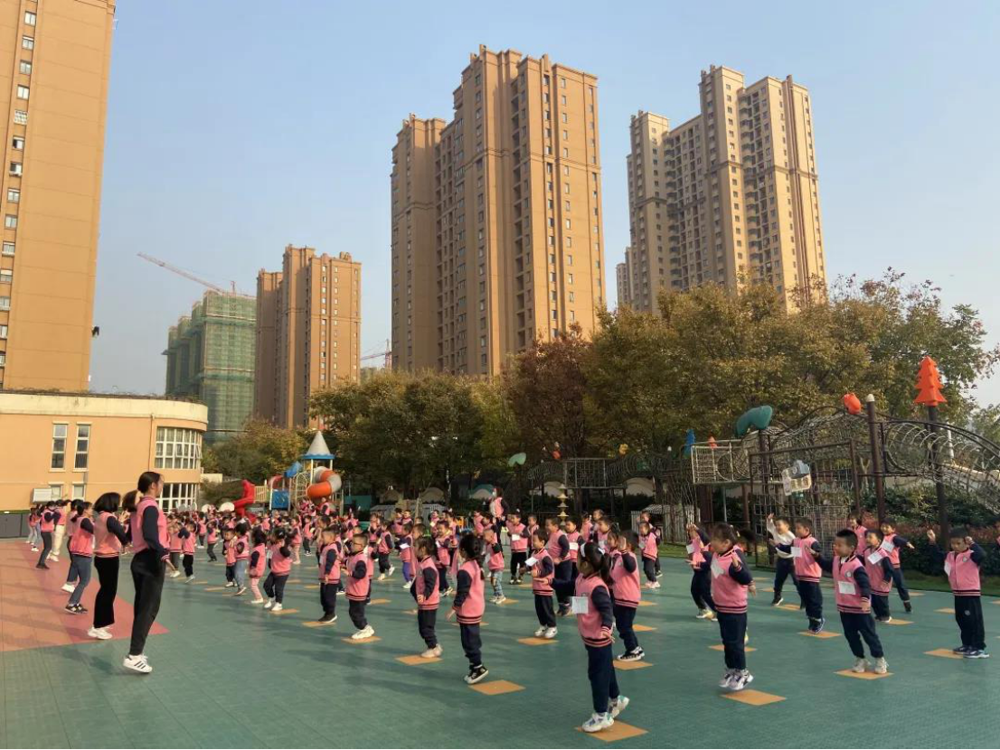 运动悦童心_html_53665894.png