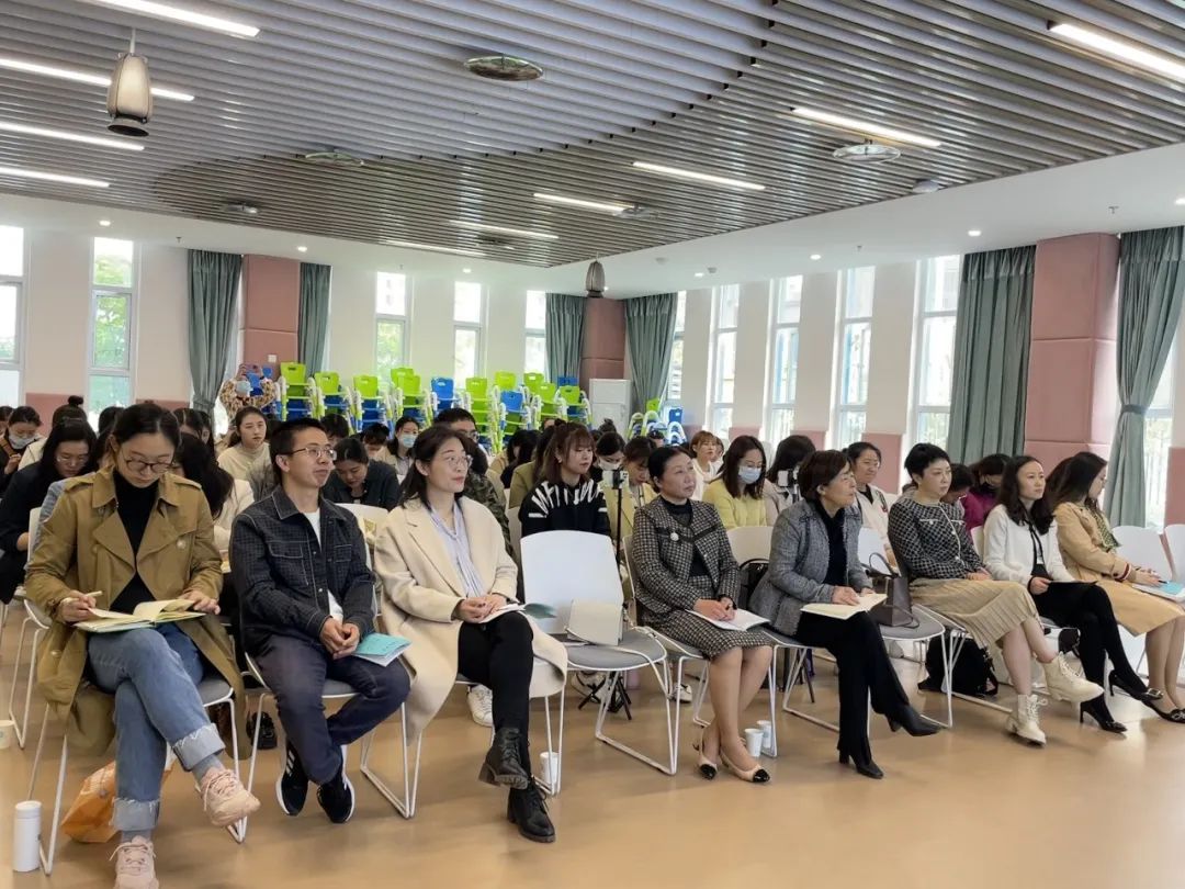 20230414【生活燕幼·园区动态】燕鸣苑分园：栖霞区教学园长培训班活动_html_m6c7aff3a.jpg
