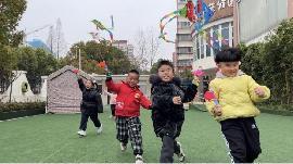 2023.3.24【生活燕幼·园区动态】燕幼中心园：春分时节到，春华春意浓——中一班春分节气活动_html_m2502f006.jpg