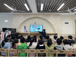 20231204【生活燕幼·园区动态】“传承宪法文化，弘扬法治精神”——宪法宣传活动_html_44b05d07.png
