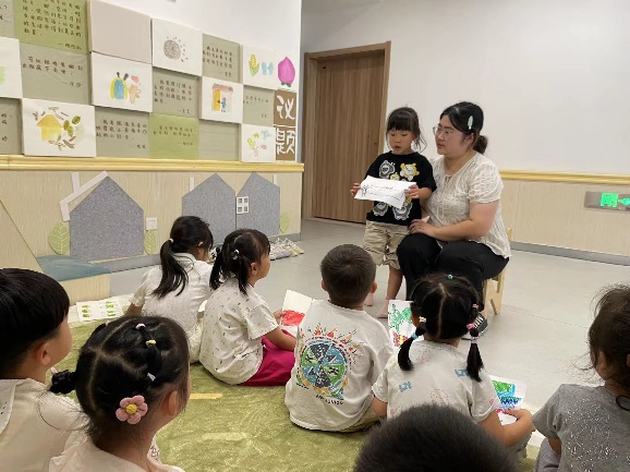 20241002  【生活燕幼&middot;园区动态】“稚趣迎国庆，童心向祖国”——国庆节系列活动_html_3bcac402.jpg