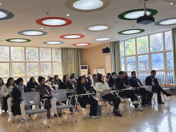 【生活燕幼·园区动态】下庙分园：“融合教育，全纳教育”——迎接宝应县融合教育工作者参观学习_html_m3355f269.jpg