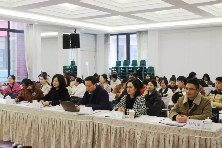 20241205高伟名师工作室活动(1)_html_m70502c43.png