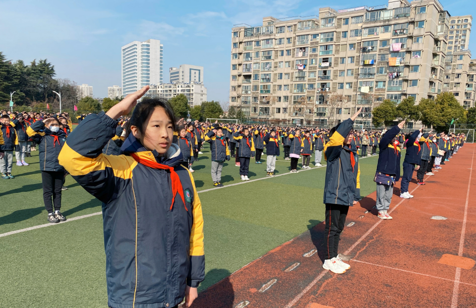 第二周升旗仪式(1)_html_m245e8a61.png