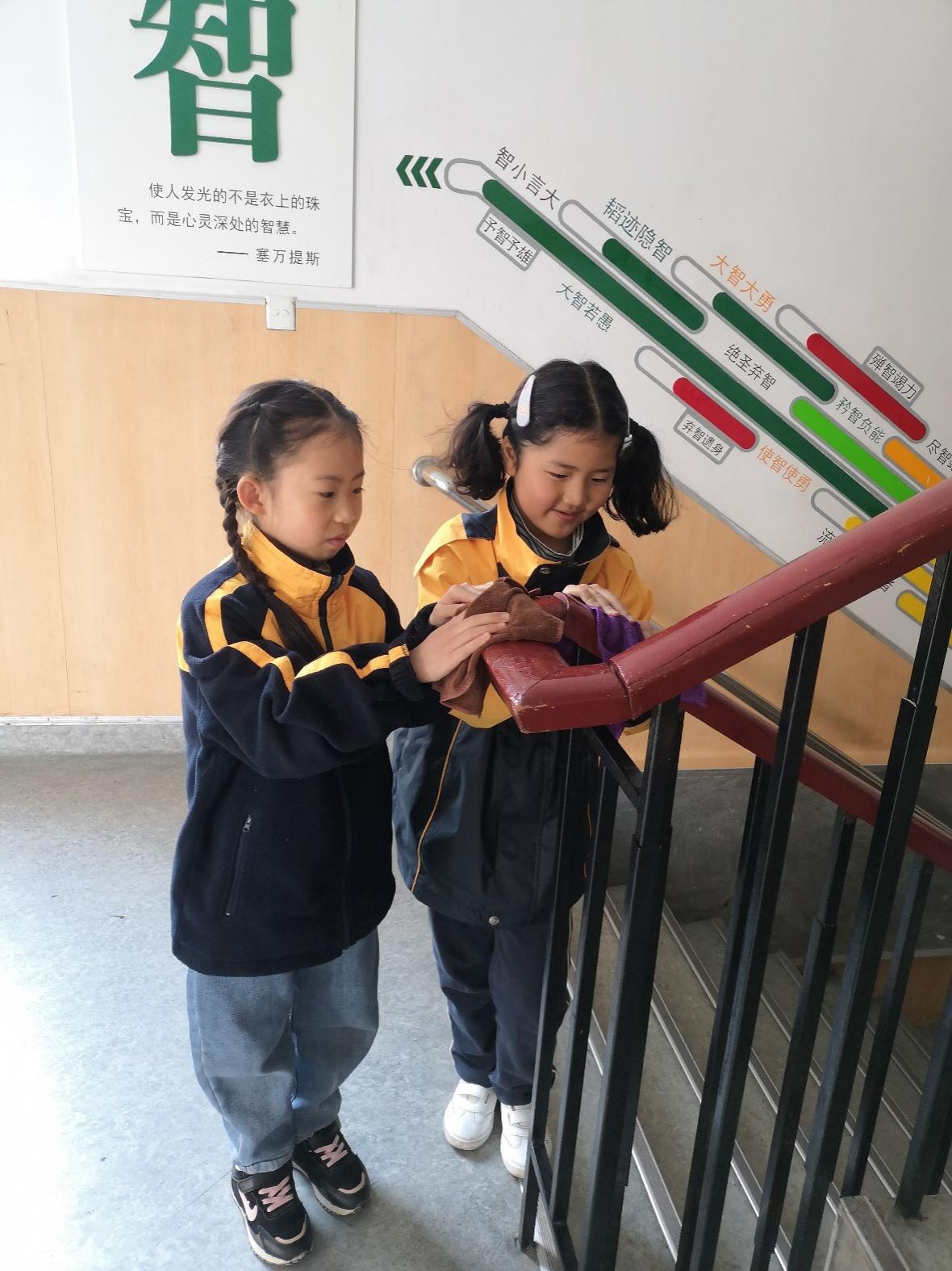 【养正颐小·德育】学雷锋，我们一直在行动