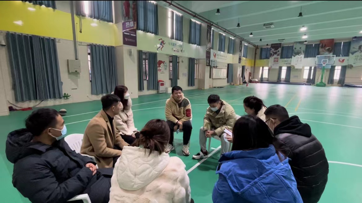 【养正颐小·教学】群策群力，奋勇向前——中电颐和家园小学综合组第二次集体备课_html_707dc73b.jpg
