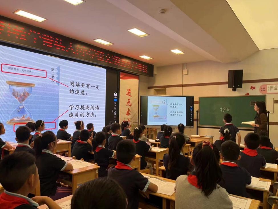 用爱启智 逐光前行——印丽萍_html_m2a181df.jpg