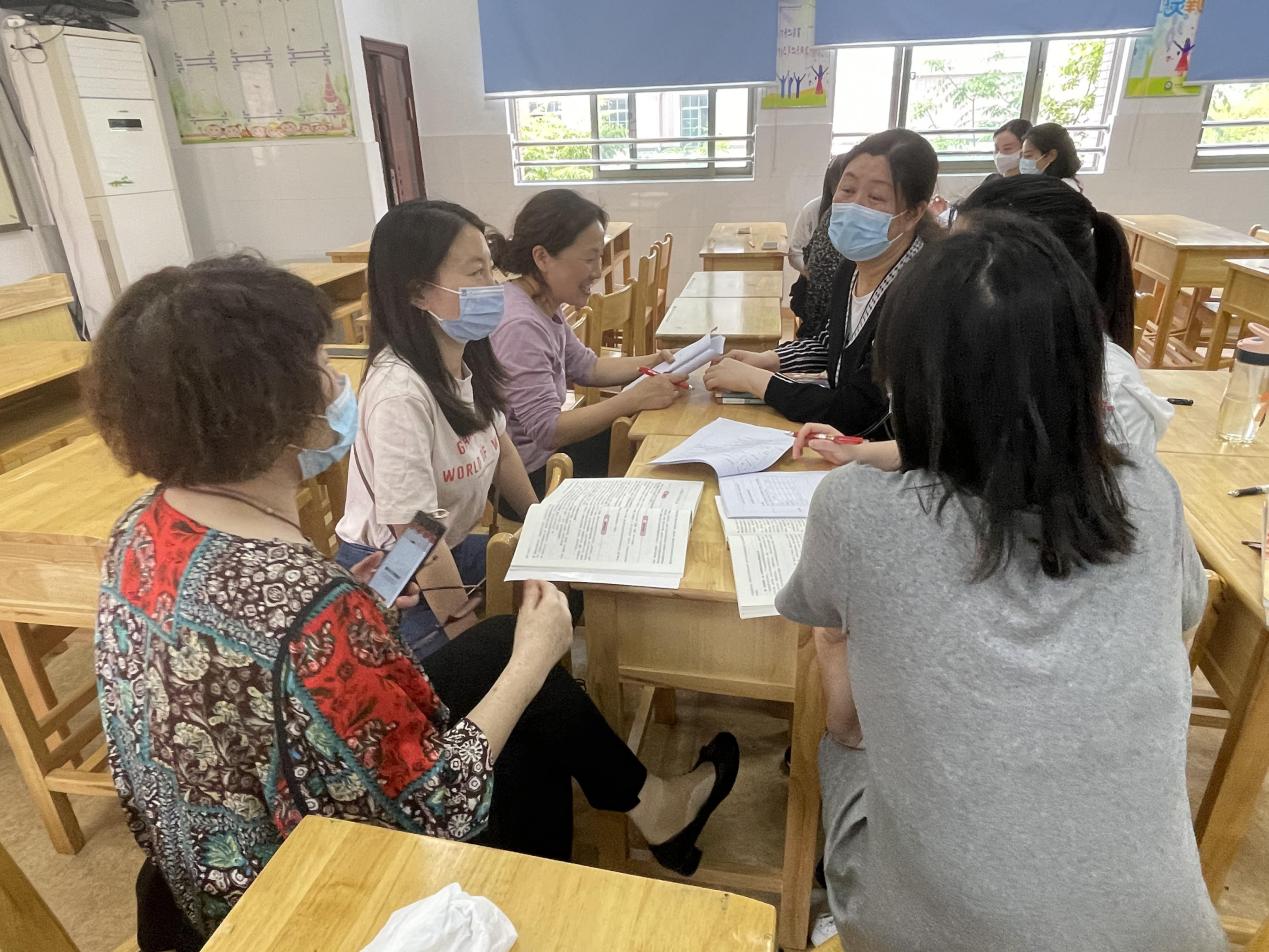 4.12线上教学不松懈，线下复课备衔接_html_m3b1f10e2.jpg