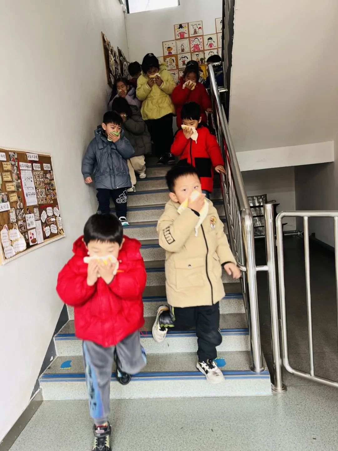临时_html_m16970d31.jpg