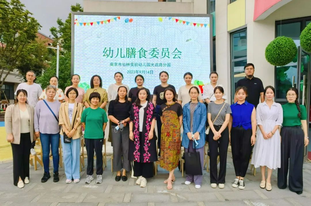 临时_html_727b075.jpg