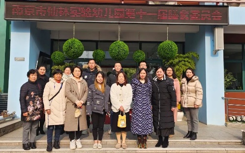 家长会新闻稿(1)_html_5cc8635e.jpg