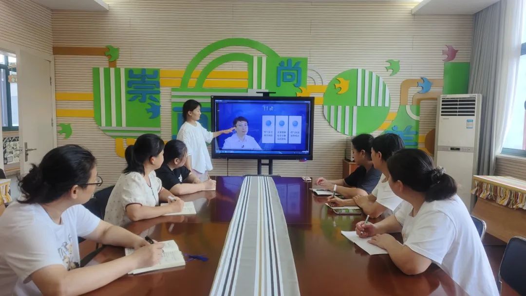 临时_html_m3055b54.jpg