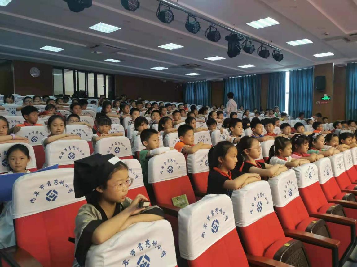 朗诵比赛决赛_html_a230538.jpg