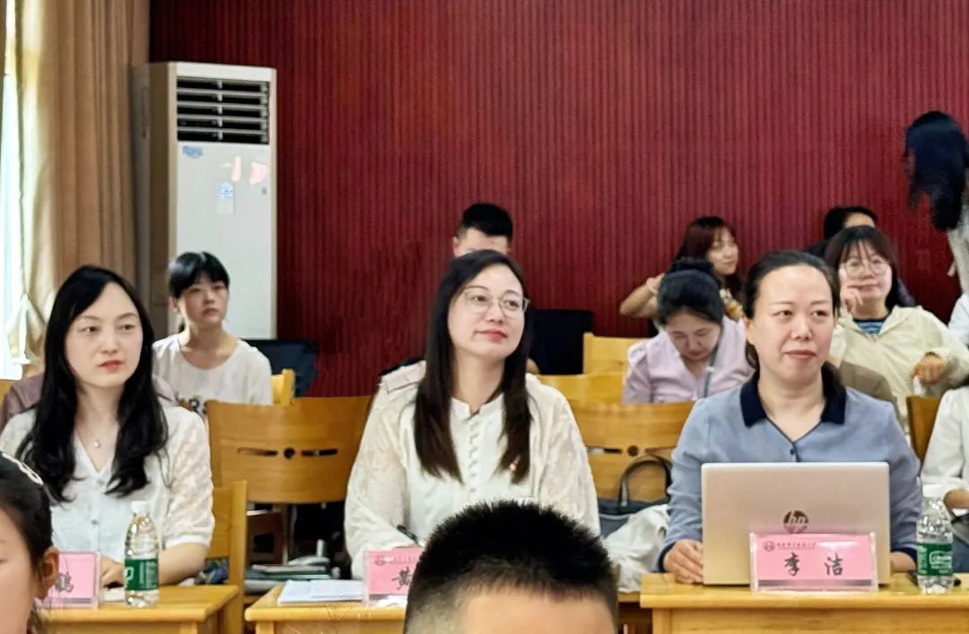 2025.6.5黄正军【大爱青秀·记忆德育】名师工作室∣劳动星光下 导师与我共前行——栖霞区周宏亮名师工作室送教活动_html_6f8e0b1c.jpg