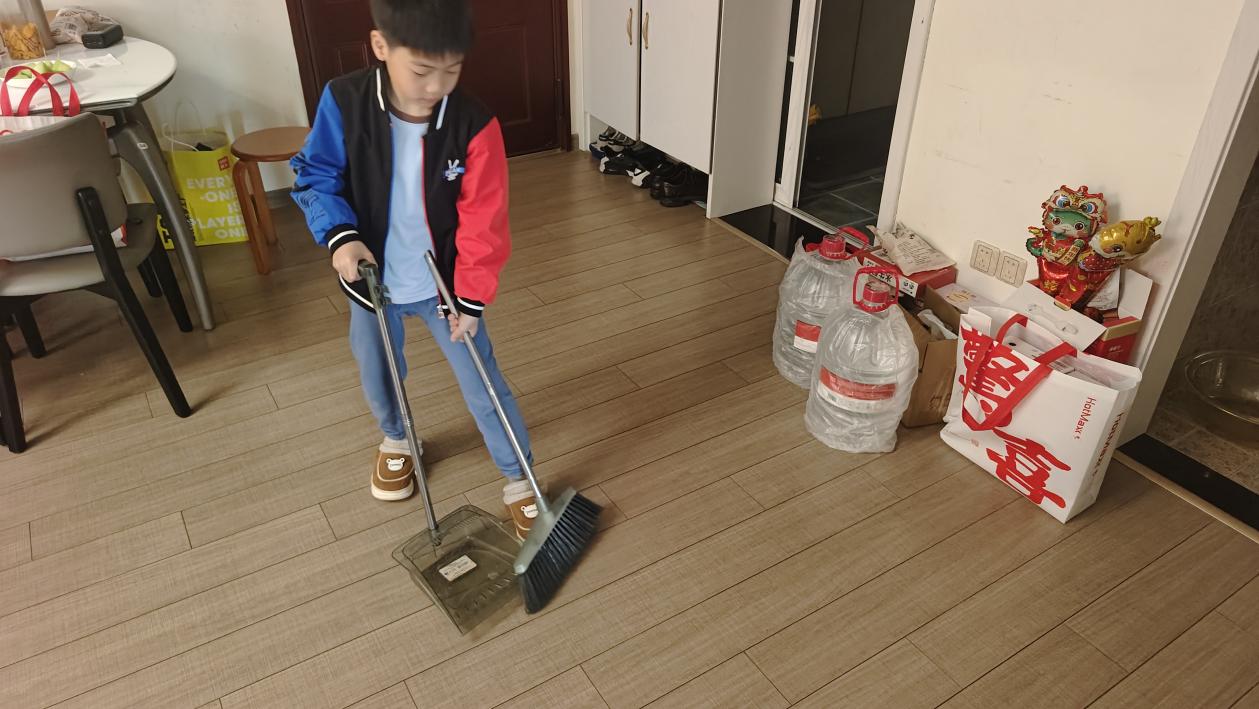 2025.6.18-高畅【大爱青秀·记忆德育】家文化∣青秀城小学首届“十大‘慧秀’好家风故事”展播（二）_html_25e8b313.jpg