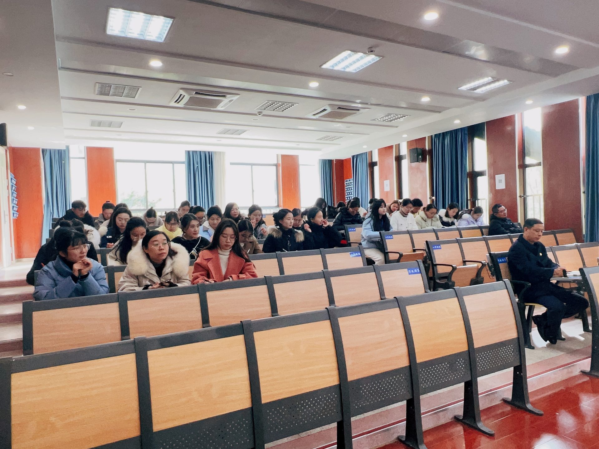 图片2.png 图片2.png