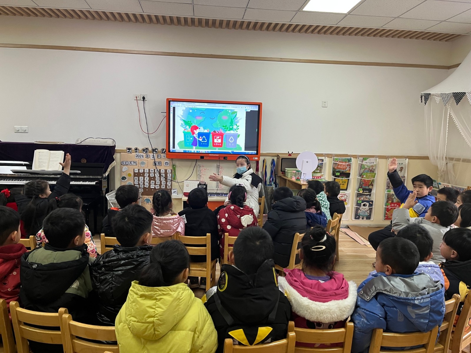 【乐活龙幼】垃圾分类，“童”心协力——龙潭幼儿园龙岸分园开展“我是垃圾分类小能手”活动