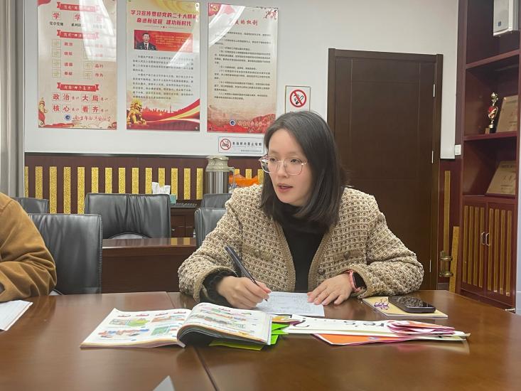 20240322王莉君英语组校本研修报道_html_m75bf2d74.jpg