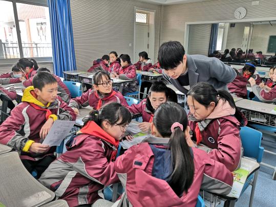 20220302张程童学课堂报道_html_m53616c86.jpg