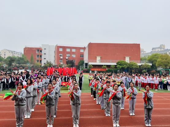 2024年南京市南湾营小学第九届春季运动会_html_1214599d.jpg