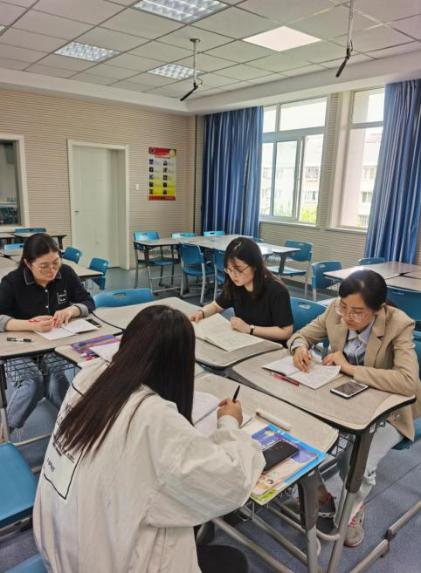 20210514英语组校本教研报道_html_3b9bf53e.jpg