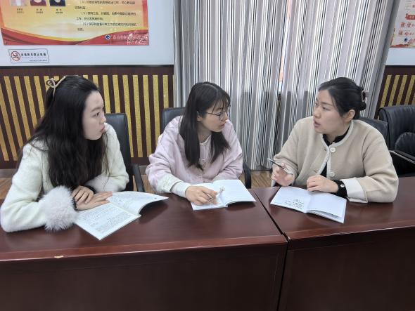 20250402集思广益共奋进，综合备课启新程 南湾营小学综合组校本研修（十二）_html_m79d513da.jpg