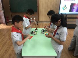 20210528魔幻数学节校级魔方PK赛报道_html_m295beb8a.jpg