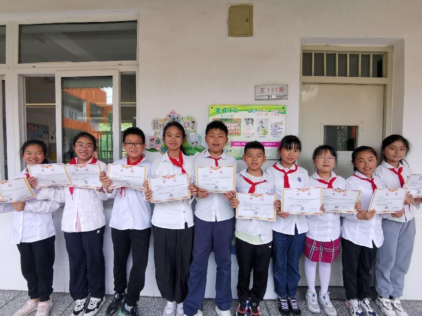 南湾营小学第六届汉字文化节报道_html_m374b2970.jpg