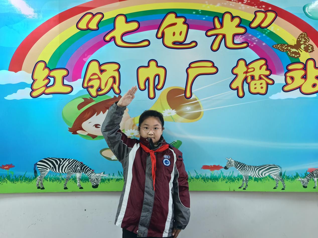 升旗式新闻报道_html_2884af4e.jpg