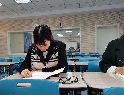 20231011数学组校本教研报道_html_74a67f74.jpg