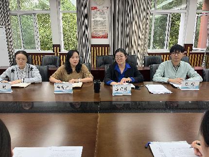 20231011区级个人课题结题论证会报道_html_47f981b3.jpg