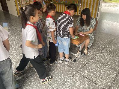 学无“纸”境    无“笔”快乐_html_m1761bdc8.jpg