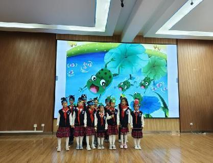 20231026语文组二年级“i阅读”报道_html_m7de83a90.jpg
