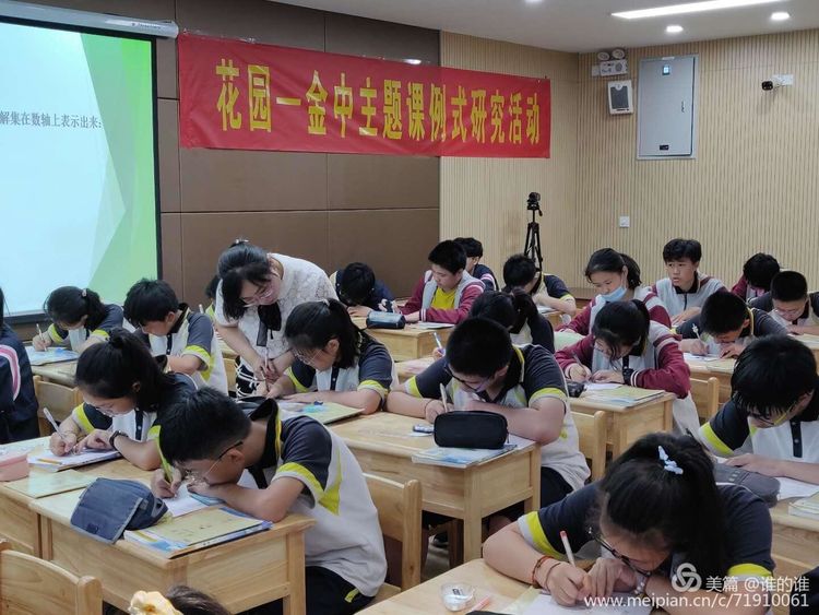 新建 DOC 文档_html_m1b7f8b5f.jpg