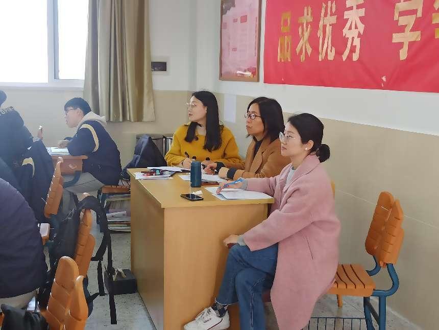 新建 DOC 文档_html_58e59c7e.jpg