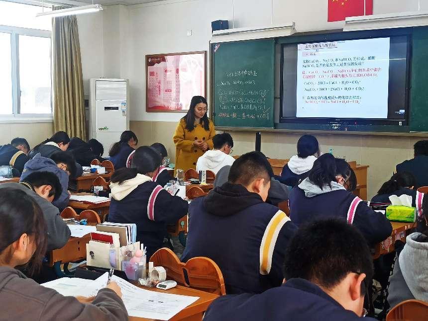 新建 DOC 文档_html_5d4b9666.jpg