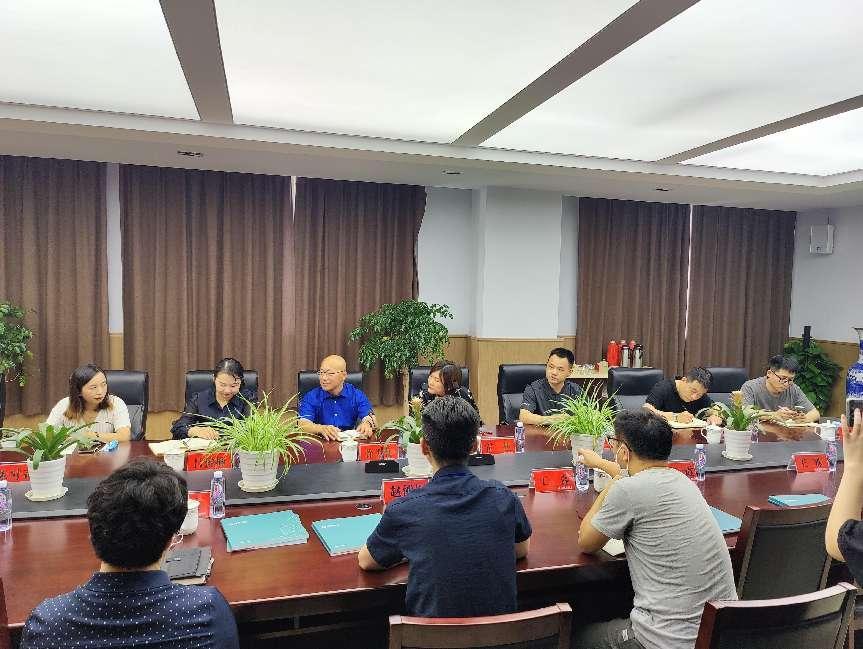 臻美花中 积跬致远_html_63b7032.jpg