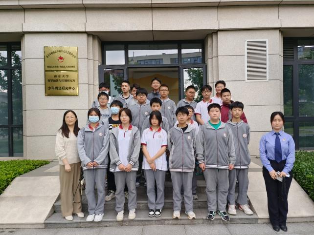 检察院新闻稿2_html_m383bc377.jpg
