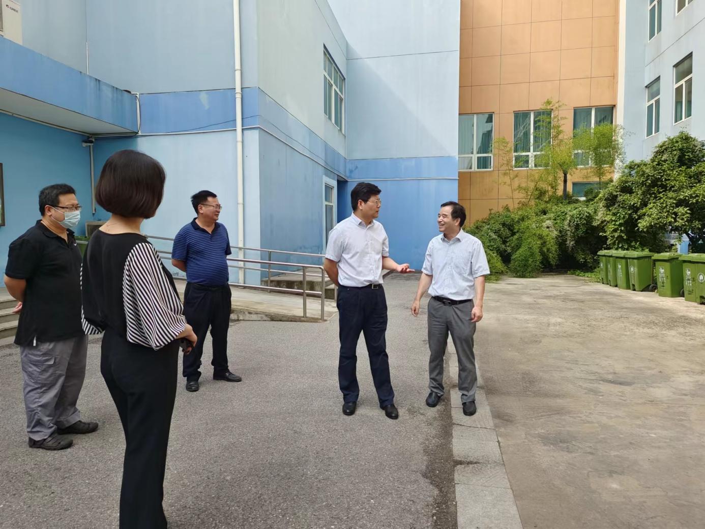 2022.9.1新学期、新起点、新气象——南京一中马群分校2022秋季学期顺利开学_html_m44be0732.jpg