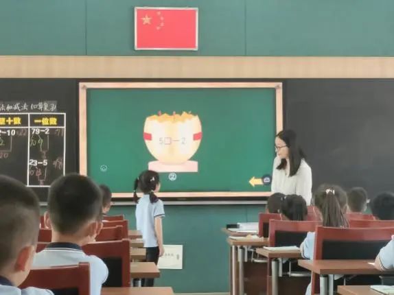 南京晓庄学院附属小学教育集团低数组教研活动_html_1afa9982.jpg