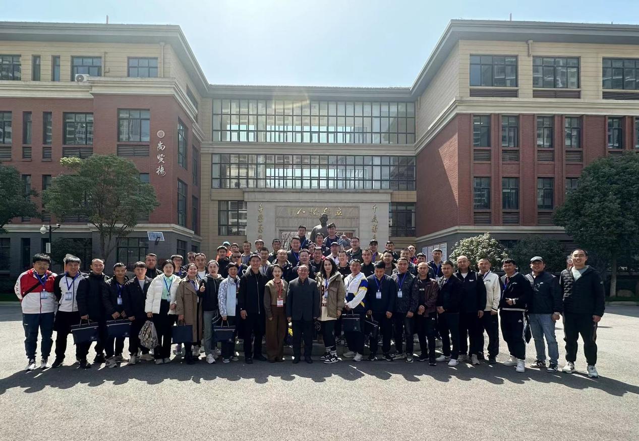 20240410南京市晓庄小学3月教育教学简报_html_4cb93dc9.jpg